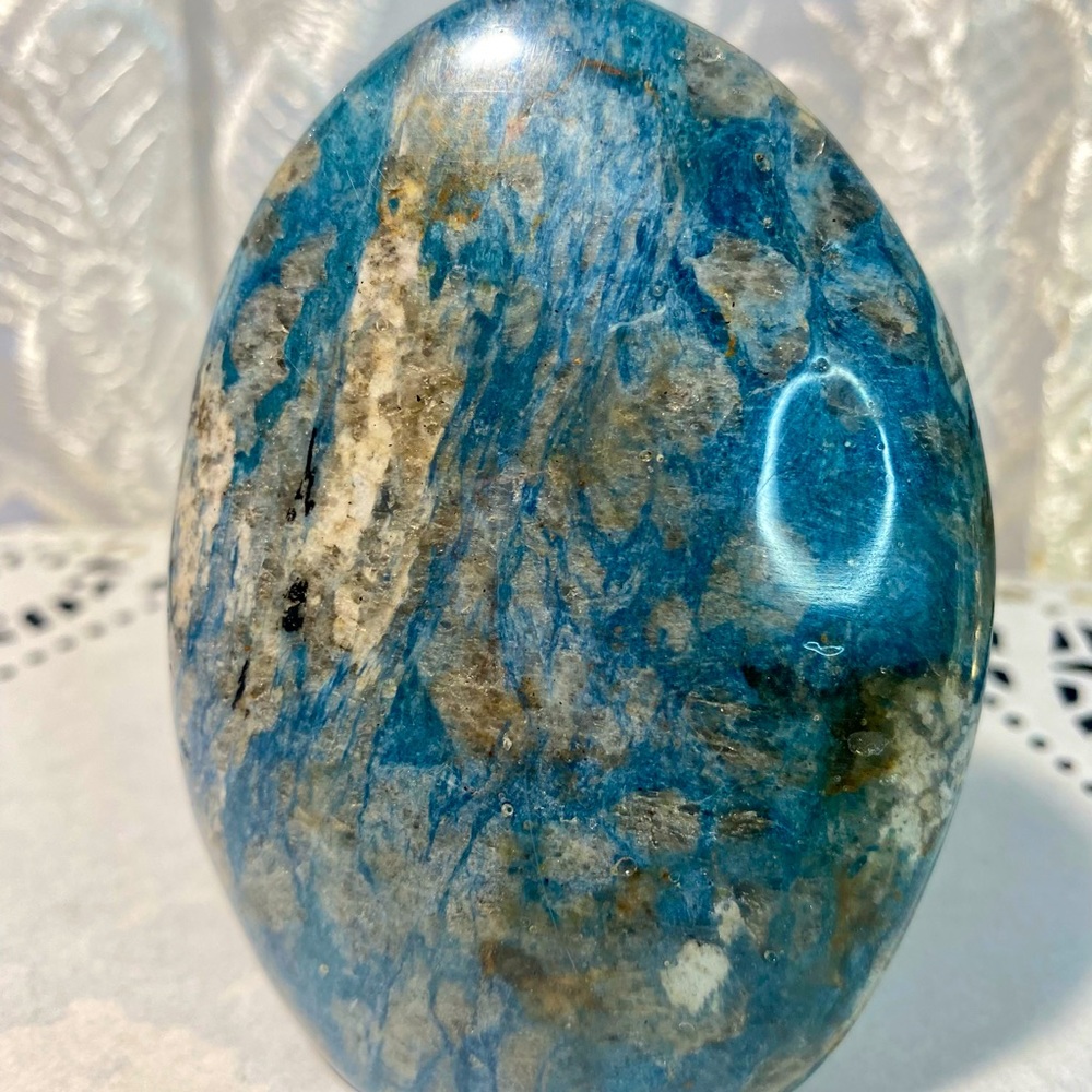 Beautiful Duomortierite Freeform